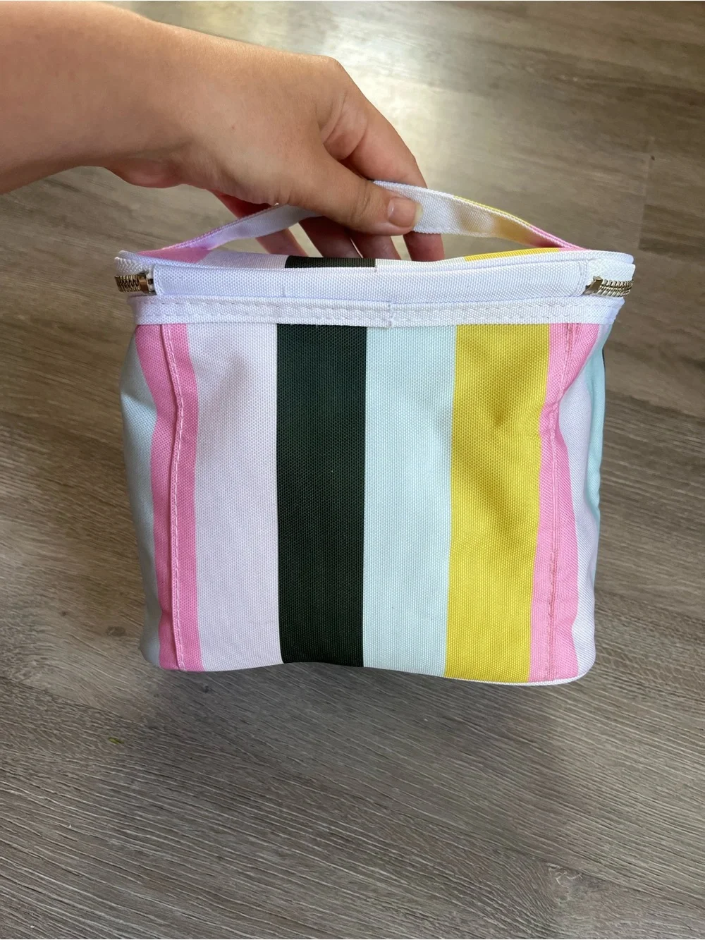 kate spade New York Striped insulated lunch bag